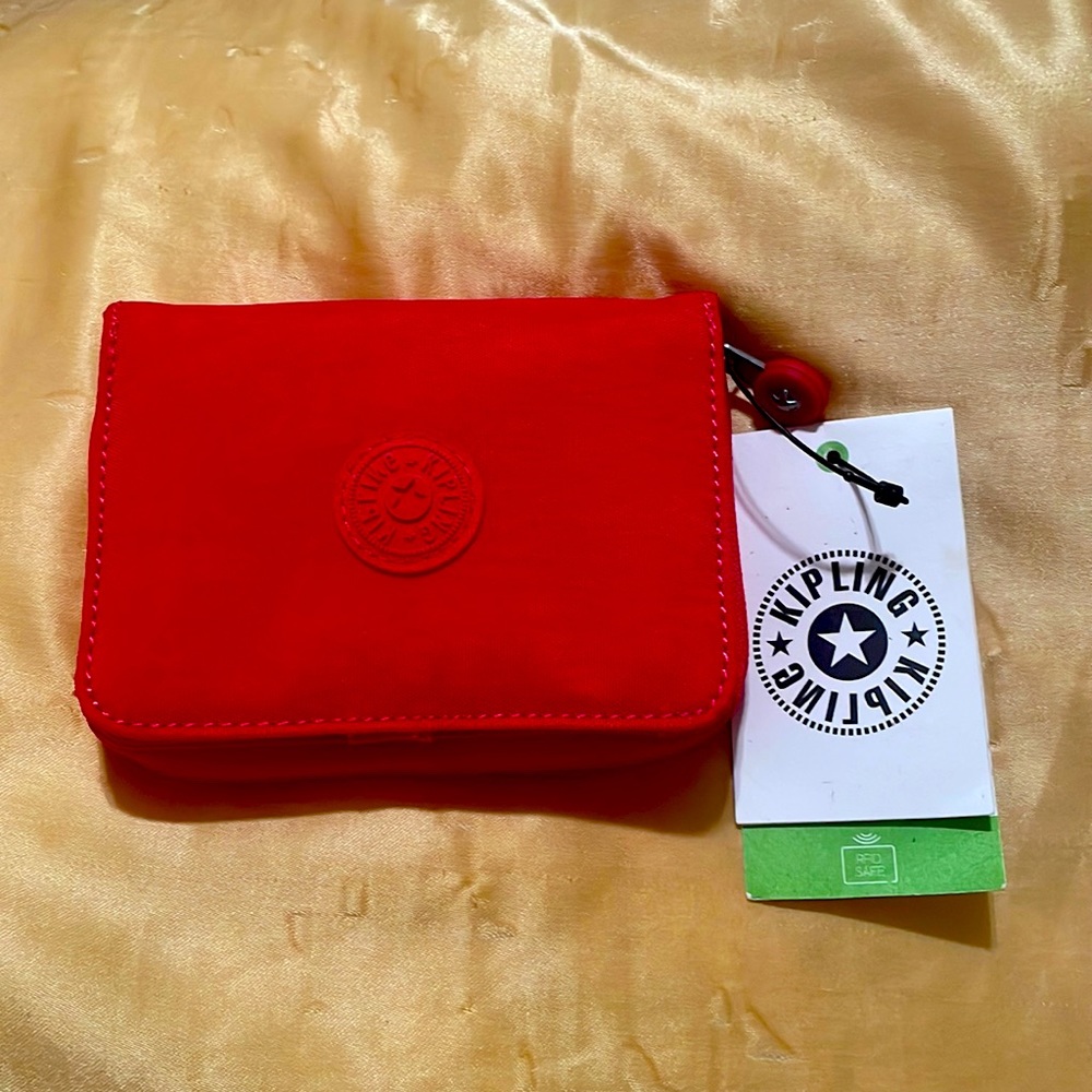 KIPLING wallet NWT. Money love red rouge. RFID blocking. Unisex
